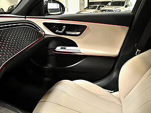 Mercedes-Benz E 200 T Avantgarde Advanced Plus 15 navigation