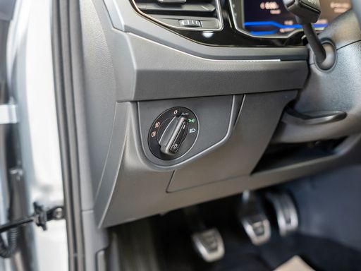 Volkswagen Taigo R-Line 1.0 TSI LED Navi Kamera Keyless 22
