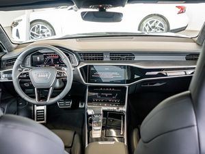 Audi RS6 Avant 4.0 TFSI quattro AHK PANO B+O HUD 9 navigation