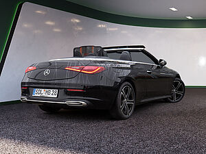 Mercedes-Benz CLE 180 Cabrio 3 navigation