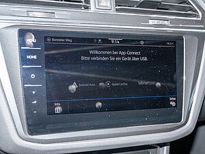 Volkswagen Tiguan 1.4 eTSI R-Line eHybrid 14 navigation