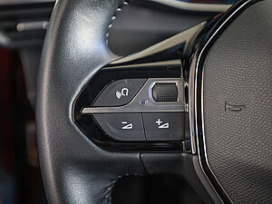 Peugeot 2008 2008e Allure Pack 27 navigation