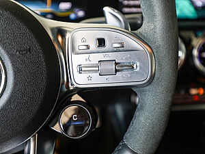 Mercedes-Benz A 35 AMG 4M 20 navigation