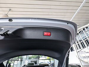 Mercedes-Benz GLC 200 4M Coupé Avantgarde Advanced Plus 30 navigation