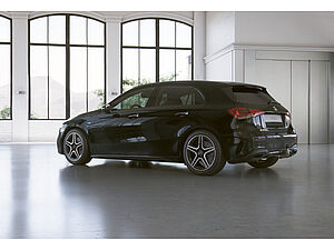 Mercedes-Benz A 250 e AMG Line 13 navigation