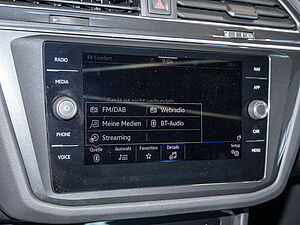 Volkswagen Tiguan 2,0 TDI DSG 4Motion R-Line 14 navigation