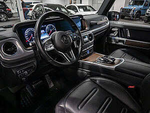 Mercedes-Benz G 350 d smaragdgrün 9 navigation