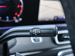 Mercedes-Benz V 300 d AVANTGARDE Extralang 19 navigation