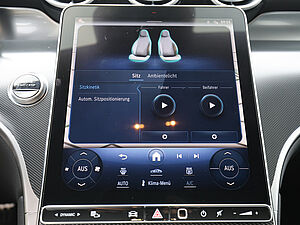 Mercedes-Benz GLC 220 d 4M AMG Line 13 navigation