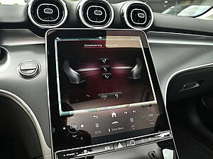 Mercedes-Benz C 180 T Avantgarde Advanced 13 navigation