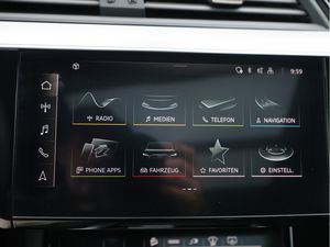 Audi e-tron S quattro 13 navigation