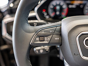 Audi Q3 S line 35 TFSI 14 navigation