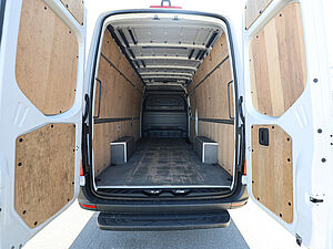 Mercedes-Benz Sprinter 317 CDI L3H2 29 navigation