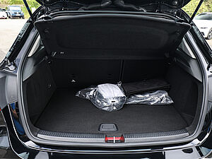 Mercedes-Benz A 250 e 32 navigation