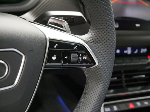 Audi e-tron RS GT Matrix Laser Sitzklima Sports.Pr 17