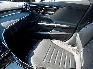Mercedes-Benz C 200 T AMG Line 11 navigation