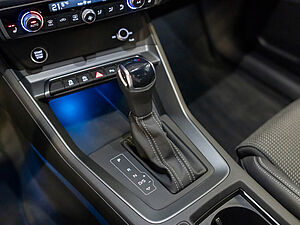 Audi Q3 S line 35 TFSI S tronic 12 navigation