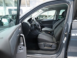 Volkswagen Tiguan Life 1,4 l eHybrid DSG 11 navigation