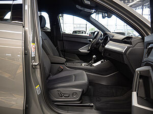 Audi Q3 35 TDI S line 2 navigation