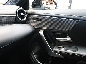 Mercedes-Benz CLA 180 SB Progressive Advanced 18 navigation