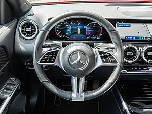 Mercedes-Benz GLB 200 d 4M Progressive Advanced 9 navigation