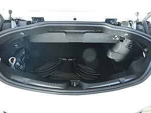 Mercedes-Benz E 53 AMG 4M+ Cabriolet Vmax Performance 31 navigation