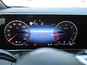Mercedes-Benz V 300 d AVANTGARDE Extralang 18 navigation
