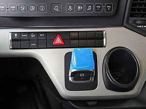 Mercedes-Benz Actros 1853 LS 4x2 F 13 14 navigation