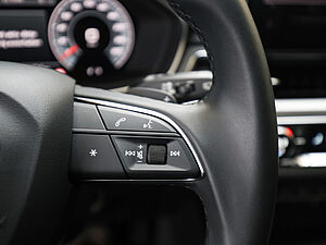 Audi A4 Avant advanced 35 TDI S tronic 19 navigation