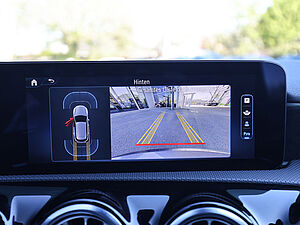 Mercedes-Benz A 250 4M AMG Sport Advanced Plus 14 navigation