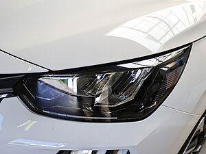 Peugeot 208 Neuer Style PureTech 100 30 navigation