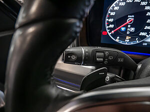 Mercedes-Benz G 350 d smaragdgrün 19 navigation