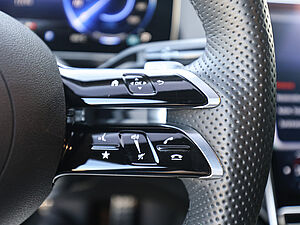 Mercedes-Benz EQE 350 4M AMG Sport Premium 19 navigation