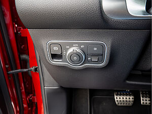 Mercedes-Benz GLB 250 4M AMG Line 22 navigation