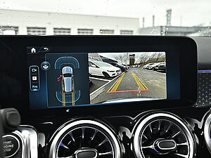 Mercedes-Benz GLB 200 d AMG 10 navigation