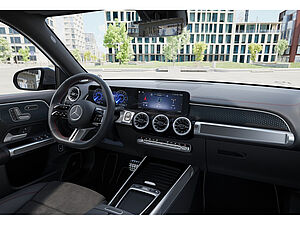 Mercedes-Benz EQB 300 4M AMG Sport Advanced Plus 4 navigation
