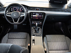 Volkswagen Passat Variant 1.5 TSI Business 10 navigation