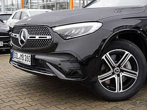 Mercedes-Benz GLC 200 4M AMG Line 35 navigation