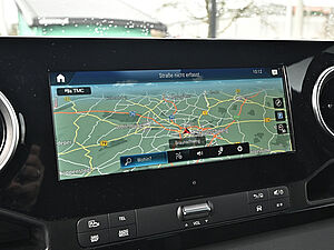 Mercedes-Benz Sprinter Kasten 319 CDI 4x4 12 navigation
