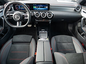 Mercedes-Benz CLA 200 SB AMG Sport Advanced Plus 8 navigation