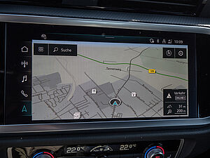 Audi Q3 35 TDI S line 10 navigation