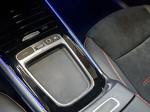Mercedes-Benz GLB 200 d AMG Sport Advanced Plus 14 navigation