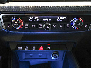Audi A1 Sportback S line 40 TFSI 14 navigation