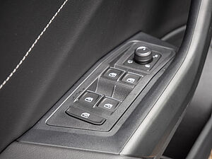 Volkswagen T-Roc Style 2.0 l TDI 150 PS DSG 19 navigation