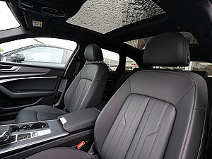 Audi A6 Avant advanced 40 TDI quattro S tronic 32 navigation
