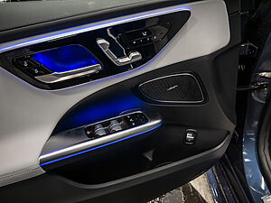 Mercedes-Benz C 220 C 220d T Edition AMG Line 18 navigation