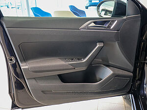 Volkswagen Taigo Style 1.0l TSI DSG 29 navigation