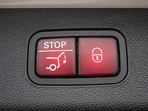 Mercedes-Benz E 300 e T AMG Sport Advanced Plus 20 navigation
