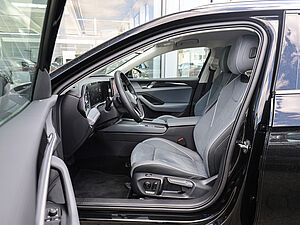 Volkswagen Passat Variant Business 1,5 l eTSI DSG 10 navigation