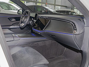 Mercedes-Benz E 220 d AMG Sport Advanced 9 navigation